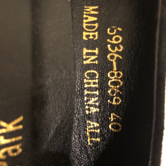 Heels - Picture 6 of 6